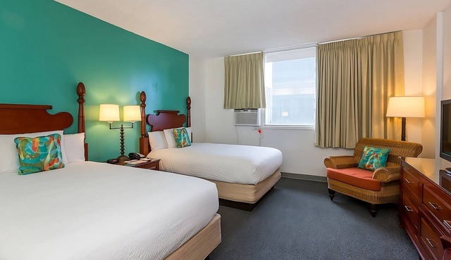 3 Studio Two Doubles with Kitchenette Rooms at Pagoda Hotel