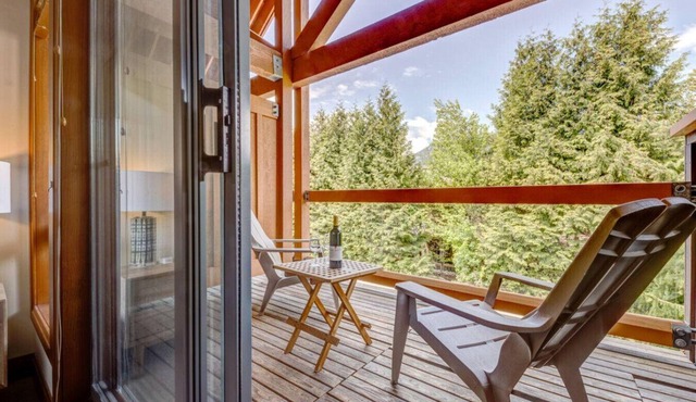 3BD/3BA Village Townhome/Private Hot Tub