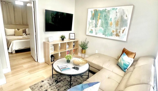 3BDR Modern/Top Location/Terrace/10min Airport and Coral Gables