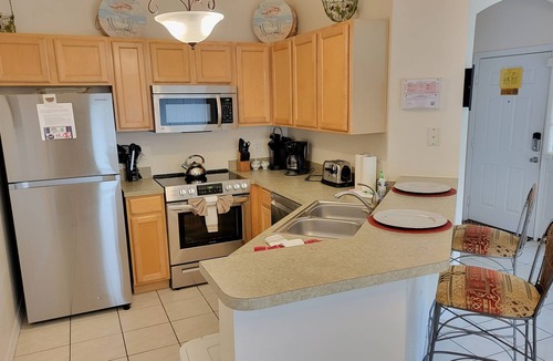 West Kissimmee Villa | 4 Bedroom Villa 2 Miles from Disney Entrance Kissimmee off Us192