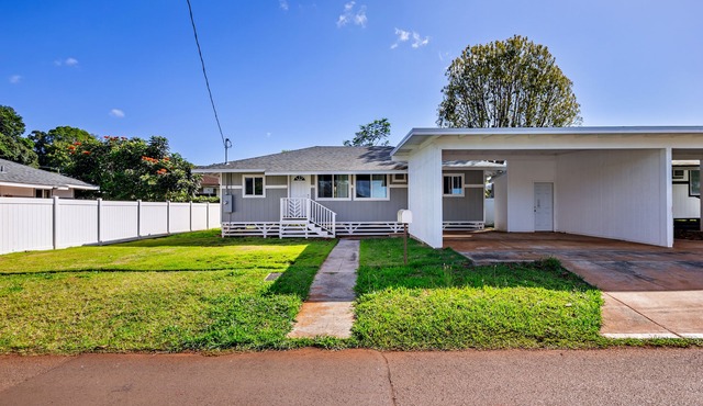 4BR Wahiawa - Upto 8, A/C, Wi-Fi, Private Parking + North shore