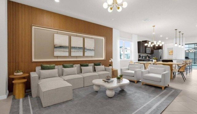 5 Bedrooms/5.5 Bathrooms/Windsor Cay (15948CC)