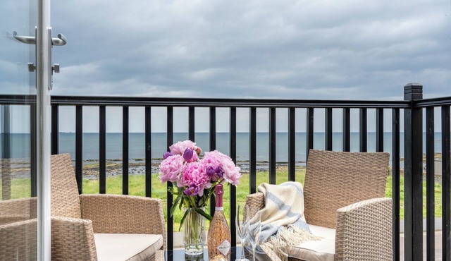 5 star Tourist Board rating alongside award winning Bamburgh beach.