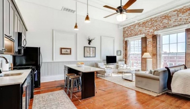 6 Individual Lofts ~ Shared Common Area · Sleeps 23! Hendley Market Lofts