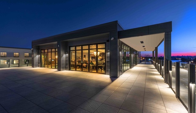 AC Hotel by Marriott Portsmouth