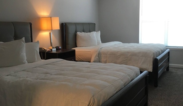 Ambassador Inn And Suites