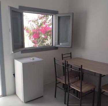 Apartments in Imerovigli New Management with Buffet breakfast & Free pick up up to 5 days