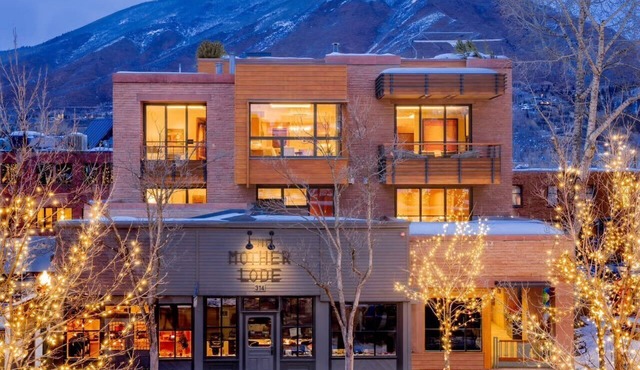 Aspen Penthouse | Hot Tub, Theater & Views