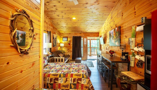 Bigfoot Lodge Room Four