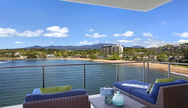 Breathtaking Oceanfront Suite @ Kalapaki Bay