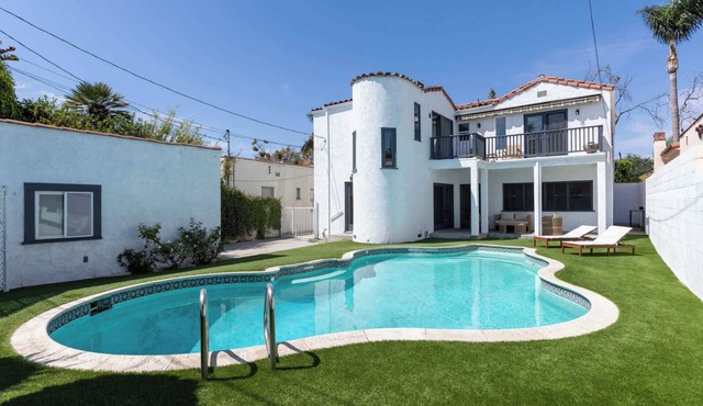 Casa Patricia by Oraklus