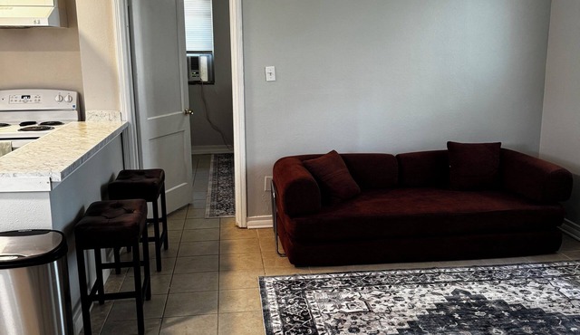 Charming Apartment Sleeps 4