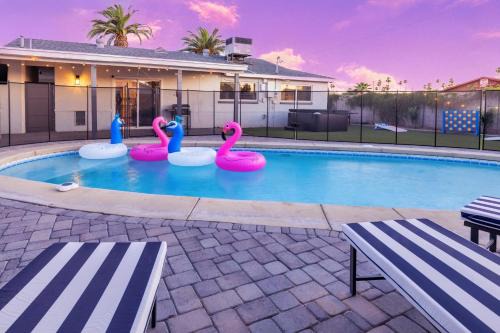 Chic Scottsdale Escape with Pool