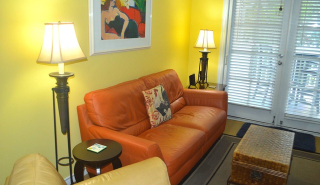 Condo in Old Town Key West's Truman Annex - Pool, Bicycle, Free Parking and WiFi