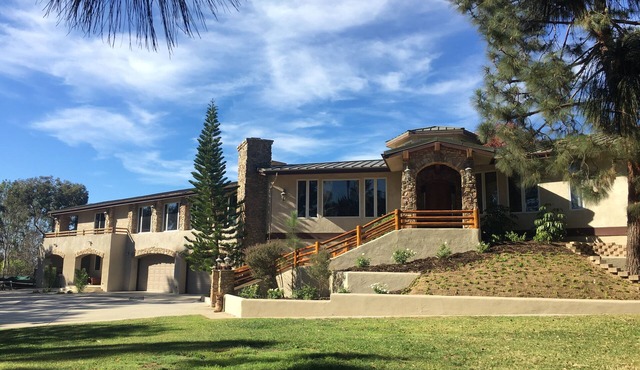 Custom LODGE EXECUTIVE HOME for Special Events and Rentals in Rancho Santa Fe !
