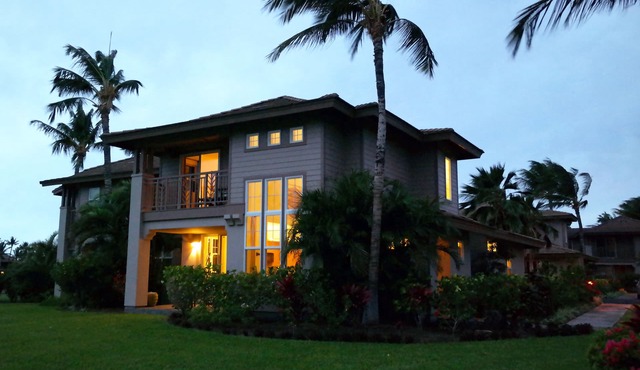 Early bird 10% off until Apr. Relax- Quiet end unit #601, tropical view, 95 golf