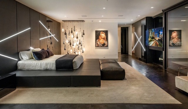 Estate with 6 bedrooms and WiFi, fitness room in awesome Los Angeles