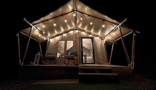 Firefly Season - Glamping with Lake Access Sevierville, TN