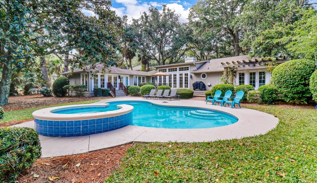 Five Bedroom Palmetto Dunes Home - Quick Walk to Beach - Private Pool/Spa