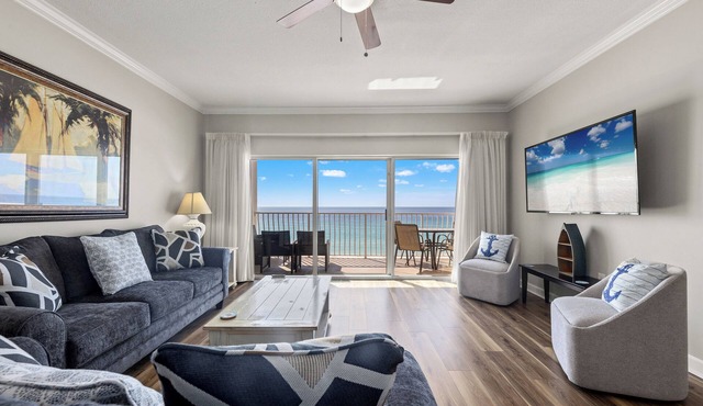 Gulf-Front Luxury Condo | 2BR/2BA | Sleeps 8 | Balcony with Stunning Views