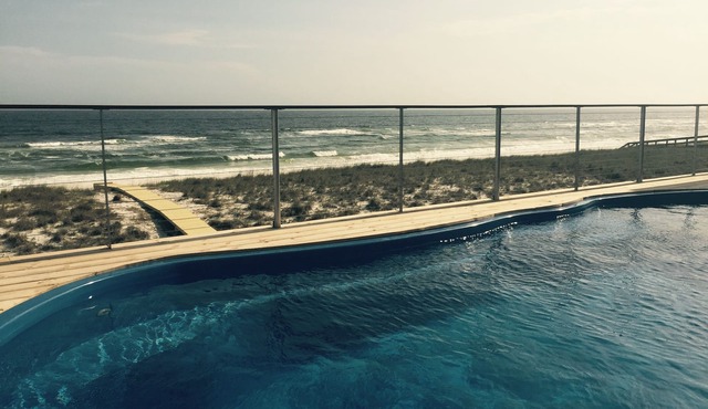 Gulf Front With In Deck Pool, Navarre Beach, Fl. Private Beach Walkover