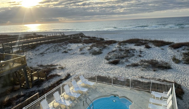 Gulf Shores Duplex Beachfront Pool -4bd