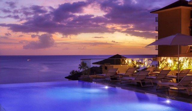 Halepuna Waikiki by Halekulani