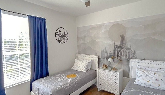 Harry Potter Condo - Close to Disney Windsor Hills 3BR + Pool - No Resort Fees!