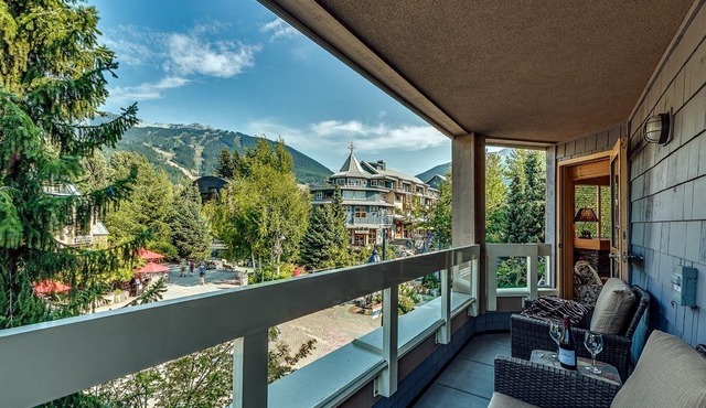 Heart of Whistler Village-270 Degree Mountain View