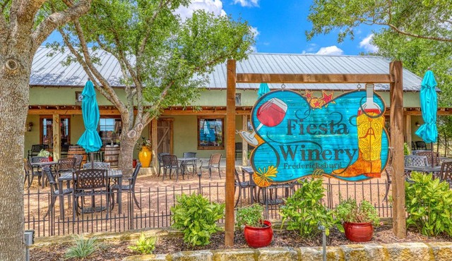 Historic Rocky Hill- Full Property