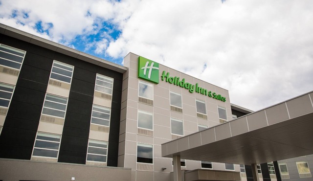 Holiday Inn Calgary South Conference Center by IHG