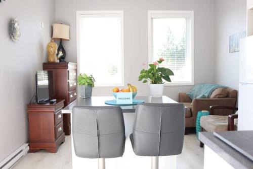 Immaculate 1 Bedroom and Ultra Private Retreat