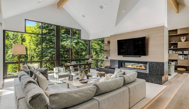 Incredible contemporary home overlooking the Roaring Fork River in Aspen CO