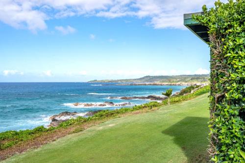 Kapalua Bay Villas 2 Free Rental Cars KBM Resorts 180 Degree Views 2 Units 2 Bedrooms ML-1531