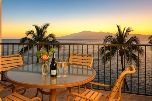 KBM Resorts FREE CAR Valley Isle Resort Oceanfront 5th Floor 2-Bedroom Condo with Stunning views VIR-508