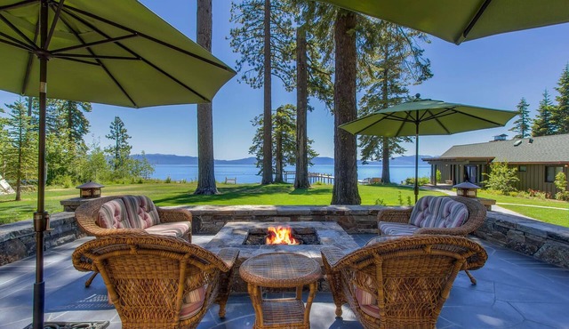 Laughing Waters Lakefront - TLUXP