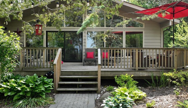 Lazy Days-LakeView charm