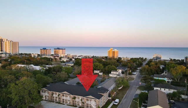 Lovely 4BR King Beds Steps To Beach & Pier #J