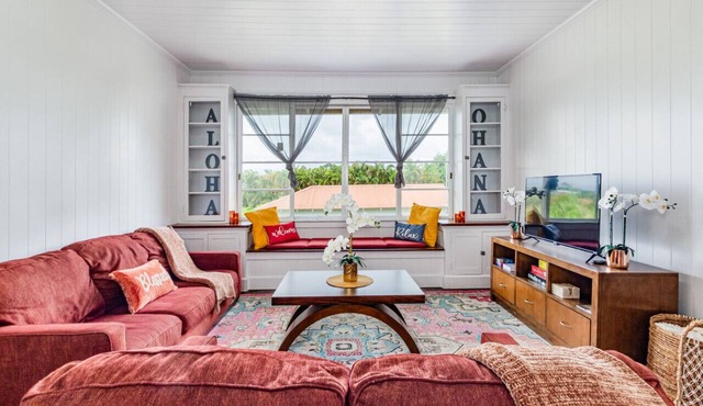 Lovely Hilo Home Base near Beaches & Dining