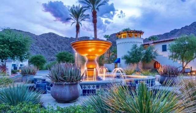 Luxurious ground floor studio with a lovely private patio,