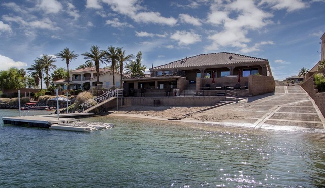 Luxurious Riverfront Home W/Private Beach & Waterfront Bar/HEATED POOL