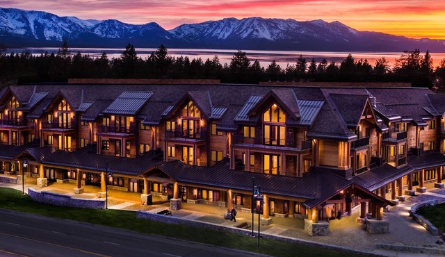 Luxury 2Br Residence steps from Heavenly Village & Gondola by RedAwning