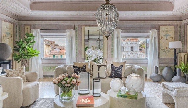 Luxury 4 bedrooms 4 bathrooms Penthouse with Terrace and Elevator