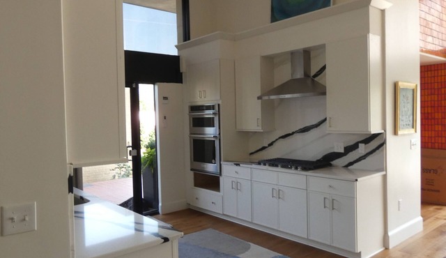 Luxury Mid-Century 7-Bed Estate Near Augusta National with Pool & Sunset Views