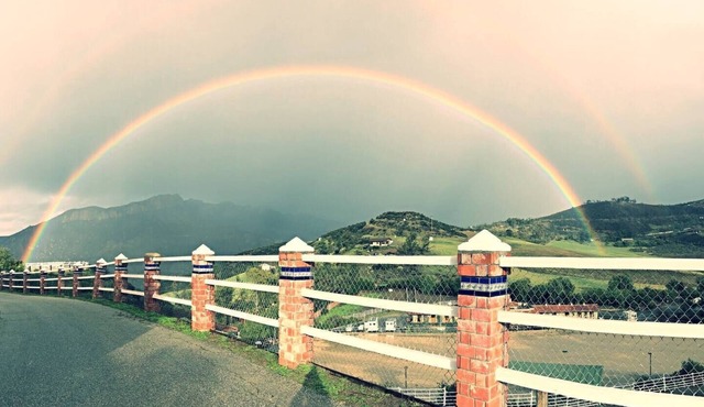 Malibu's Private Retreat +Dogs