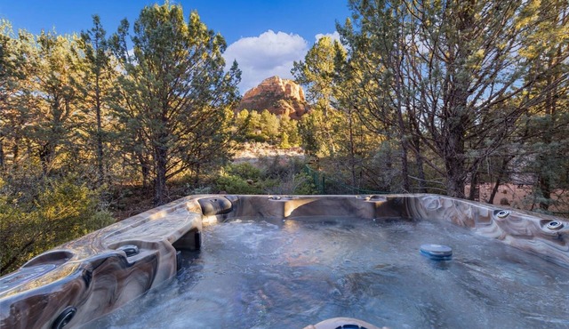 Mammoth Rock Oasis-1 bd 1ba Hot Tub Free Pets