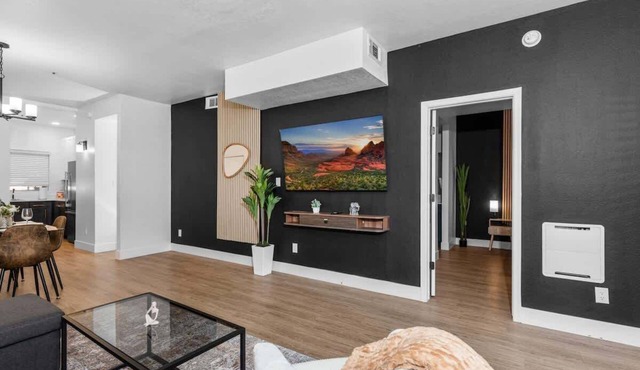 Modish2BR Pickle&Basketball Ct,Pool,BBQ Cabanas