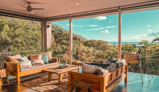 Most Contemporary Estate in the heart of Honolulu Luxury Living