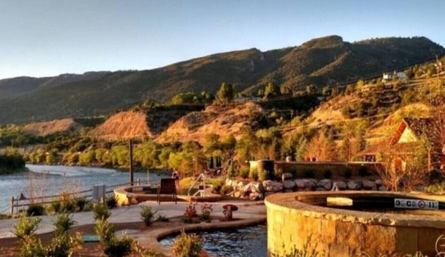 Mountain Classic NEW *Arcade/Air Hockey* 5 Suites!