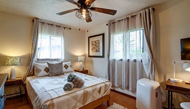 NEW - THE OUTRIGGER 3BR 2Bath - Hilo cold AC